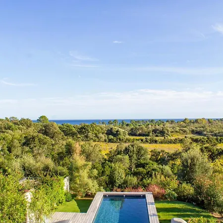 Santa Lucia Di Fautea 생트-뤼시 드 포르토-벡시오