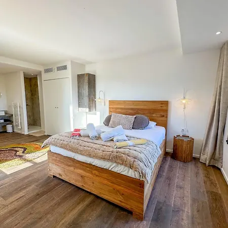 Santa Lucia Di Fautea * 생트-뤼시 드 포르토-벡시오