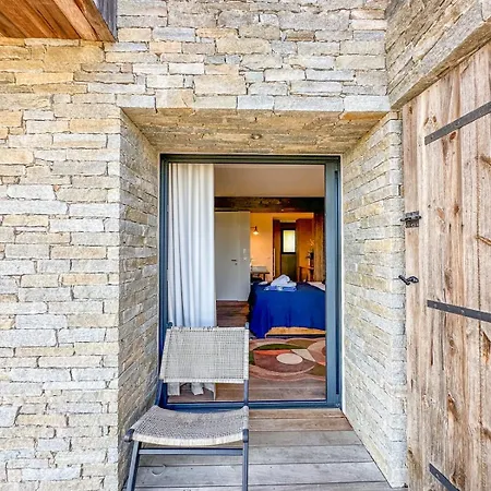 Santa Lucia Di Fautea 생트-뤼시 드 포르토-벡시오